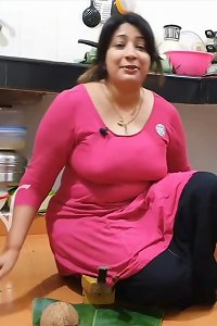 UNSATISFIED NEPALI WIVES AUNTY